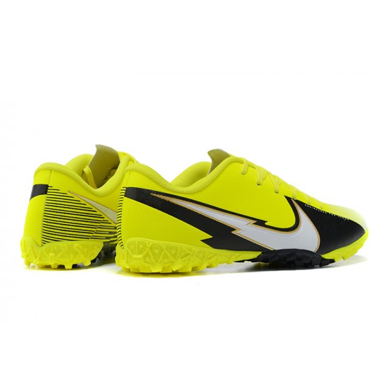 Kopacky Nike Mercurial Vapor 13 Academy TF Černá Žlutý Bílý Low Pánské