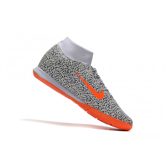 Kopačky Nike Mercurial Superfly VII Academy IC Bílá Černá oranžový 39-45