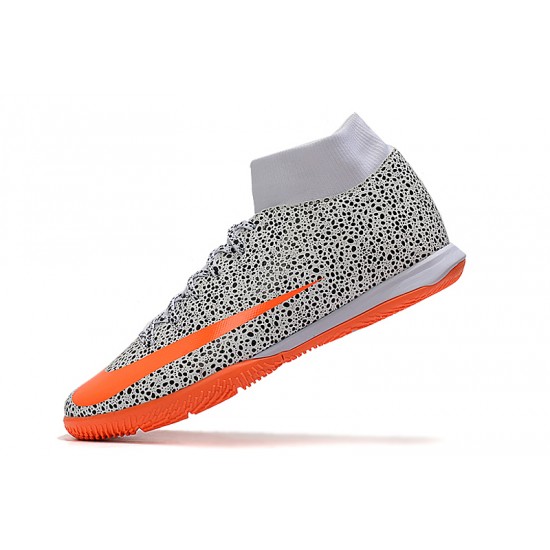 Kopačky Nike Mercurial Superfly VII Academy IC Bílá Černá oranžový 39-45