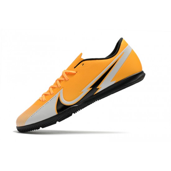 Kopačky Nike Mercurial Vapor 13 Academy IC oranžový Šedá Černá 39-45