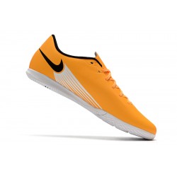 Kopačky Nike Mercurial Vapor 13 Academy IC oranžový Bílá Černá 39-45