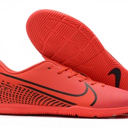 Kopačky Nike Mercurial Vapor 13 Academy IC Červené Černá 39-45