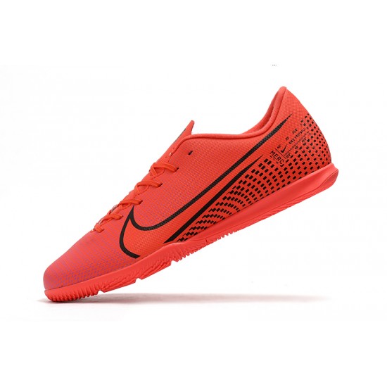 Kopačky Nike Mercurial Vapor 13 Academy IC Červené Černá 39-45