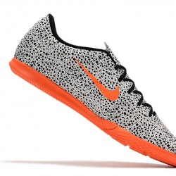 Kopačky Nike Mercurial Vapor 13 Academy IC Bílá Černá oranžový 39-45
