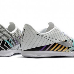Kopačky Nike Mercurial Vapor 13 Academy IC Bílá Šedá Černá 39-45