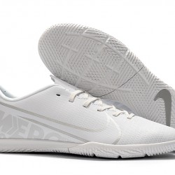 Kopačky Nike Mercurial Vapor 13 Academy IC Bílá Stříbro 39-45
