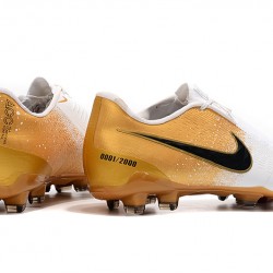Kopačky Nike Phantom VNM Elite FG Bílá Zlato 39-45