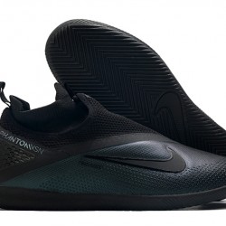 Kopačky Nike Phantom Vison II Club DF IC Triple Černá 39-45