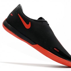 Kopačky Nike React Phantom GT Pro IC Černá Červené 39-45