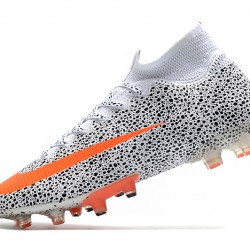 Kopačky Nike Superfly 7 Elite SE AG Bílá Černá oranžový 39-45