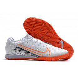 Kopačky Nike Vapor 13 Pro IC Bílá oranžový Černá 39-45