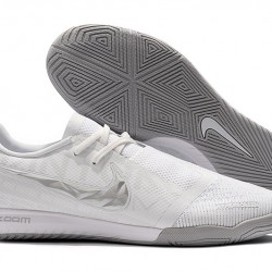 Kopačky Nike Zoom Phantom VNM Pro IC Bílá Stříbro 39-45